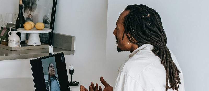 03-consumers-are-living-working-differently